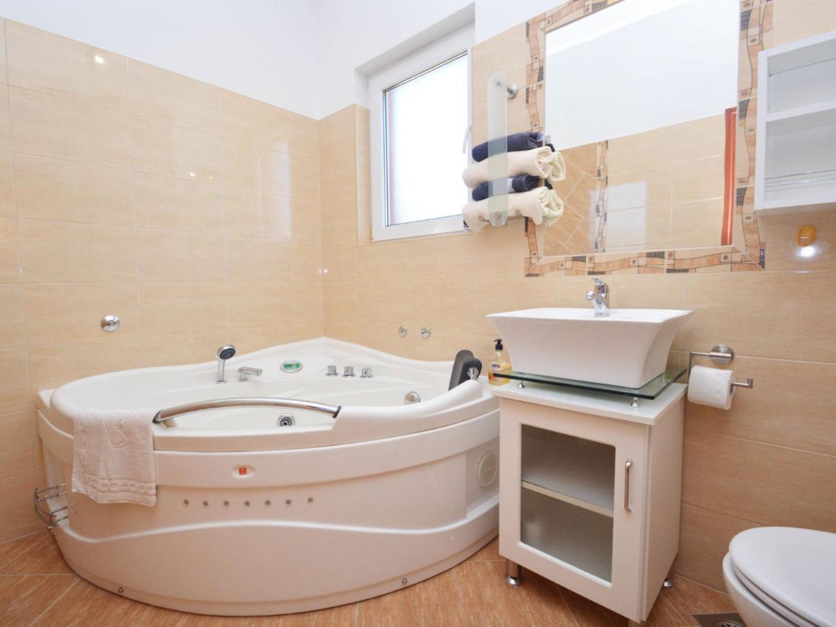 Holiday Home Marko By Interhome Filipac Extérieur photo